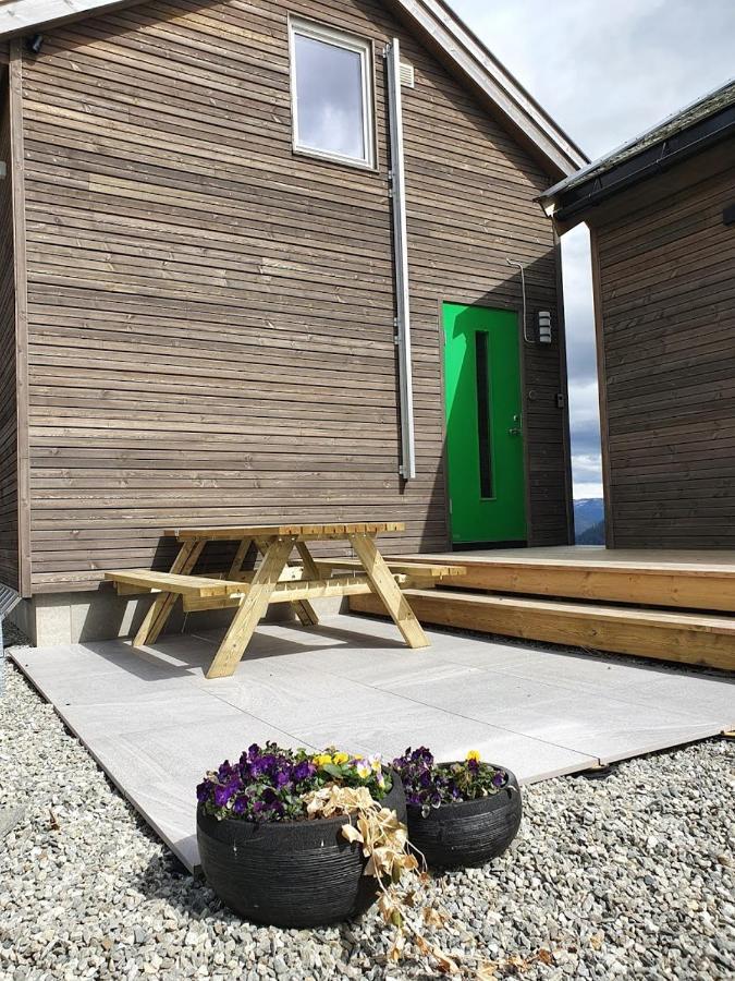 Tiny Mountain Cabin With A Panoramic View Giljane Extérieur photo