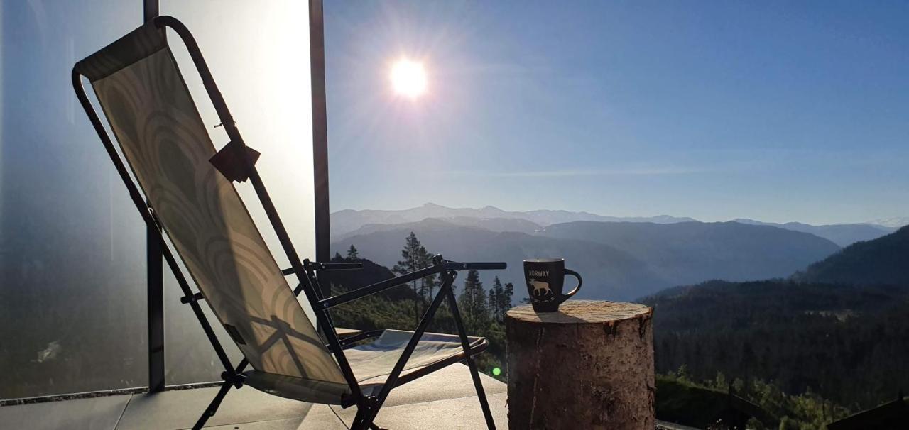 Tiny Mountain Cabin With A Panoramic View Giljane Extérieur photo