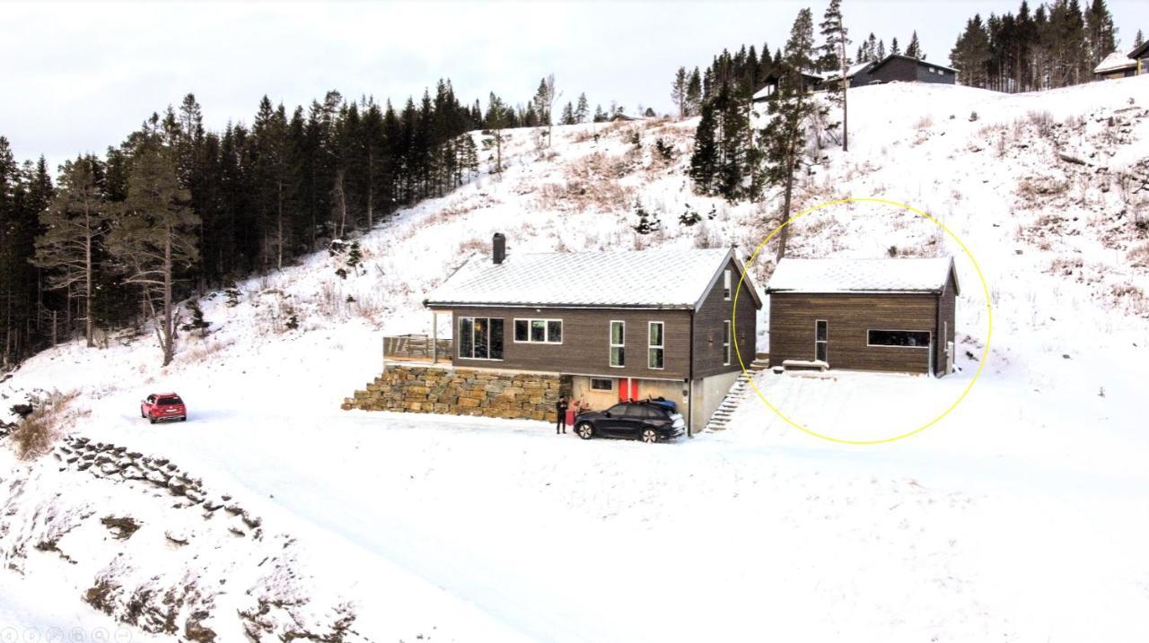 Tiny Mountain Cabin With A Panoramic View Giljane Extérieur photo